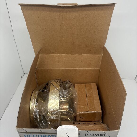 PRESTIGELINE Connoisseur Collection Polished Brass Mini Chandelier PT-2091 - NEW - Picture 4 of 4